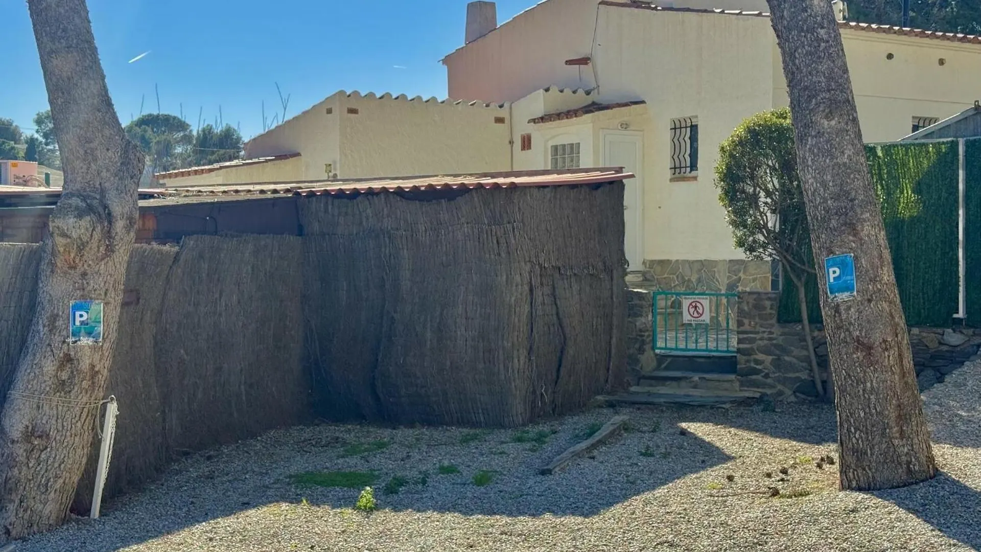 Almadrague Villa Ρόζες 0*,